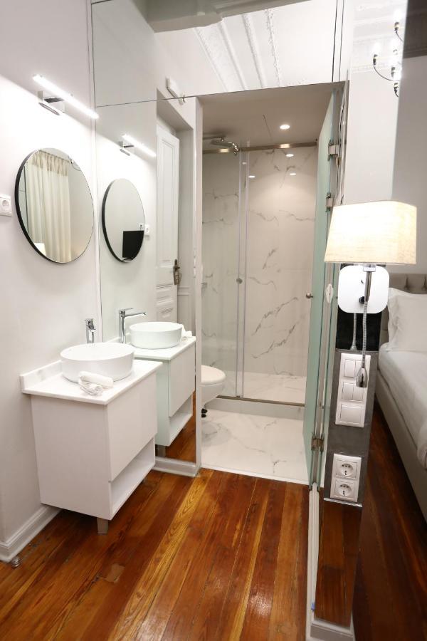 Hotel 1900 Athenian House