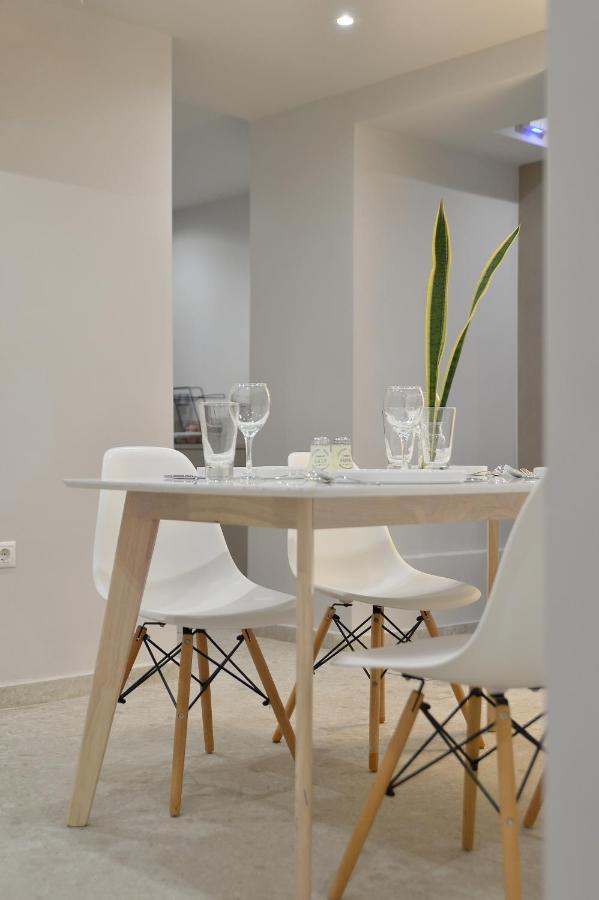 1900 Athenian House Otel